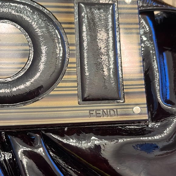 Authentic Like New Fendi Vernice - Picture 5 of 7